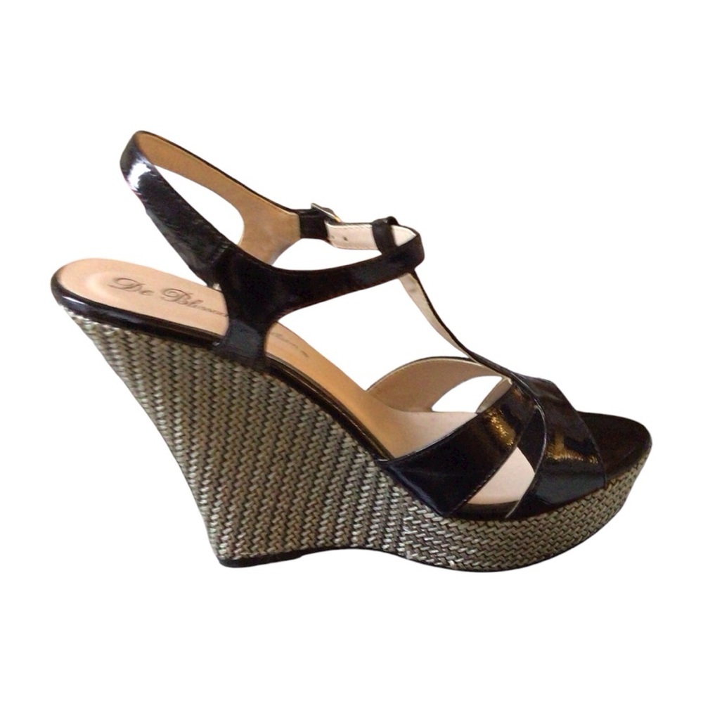 De Blossom Collection Black and Silver Wedges size 8.5